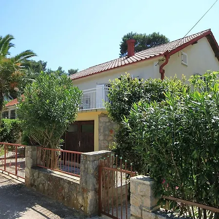 Apartment Jelsa 8747a Jelsa (Hvar)
