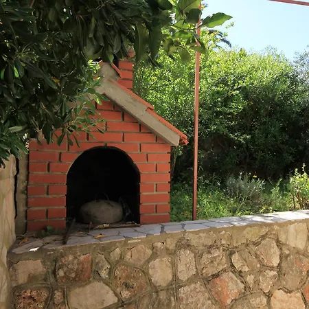 Jelsa 8747a Jelsa (Hvar)